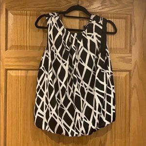 2/$15 LIZ CLAIBORNE black/white pattern blouse